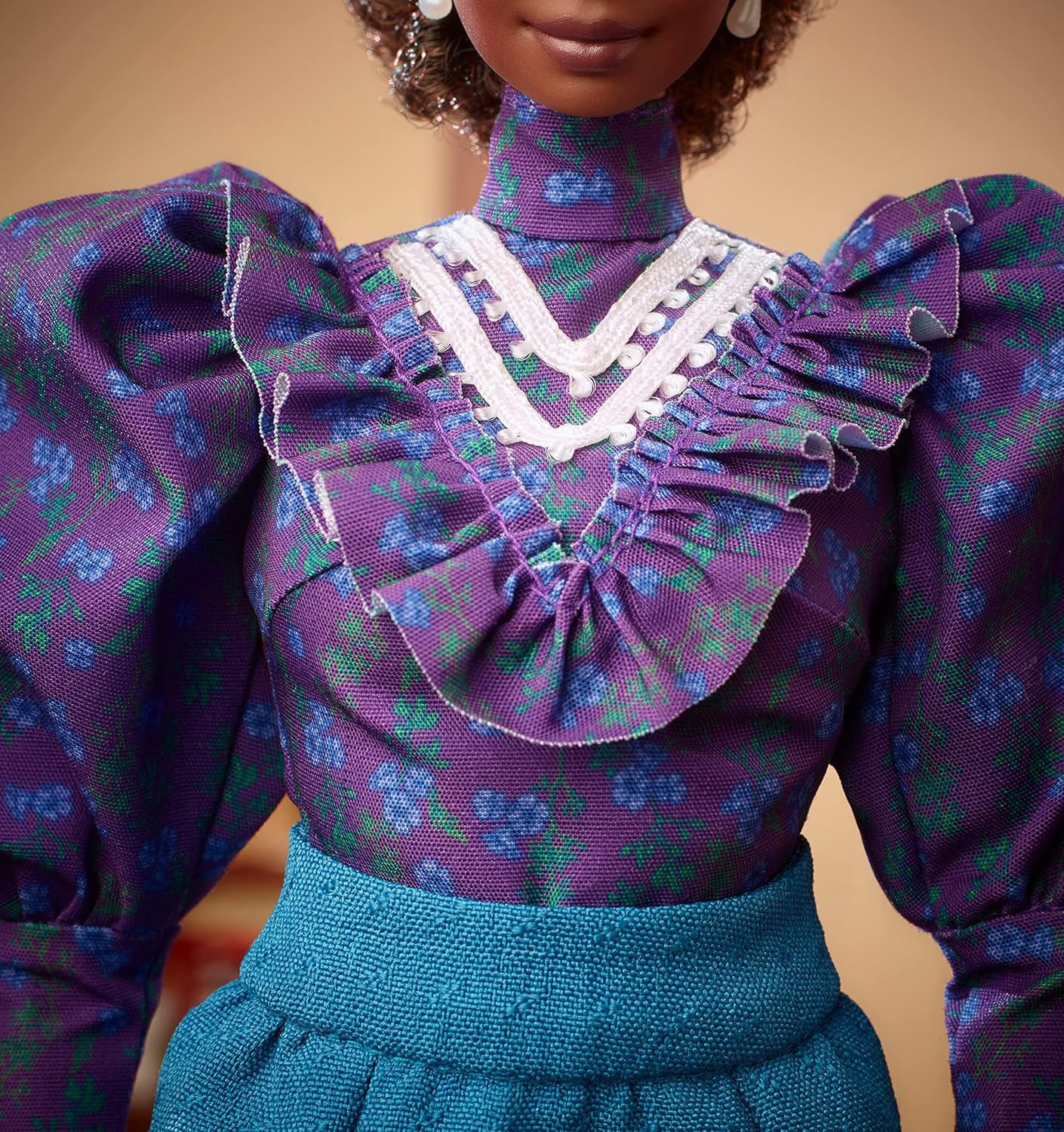 Barbie Inspirierende Frauen – Madam C.J. Walker Puppe