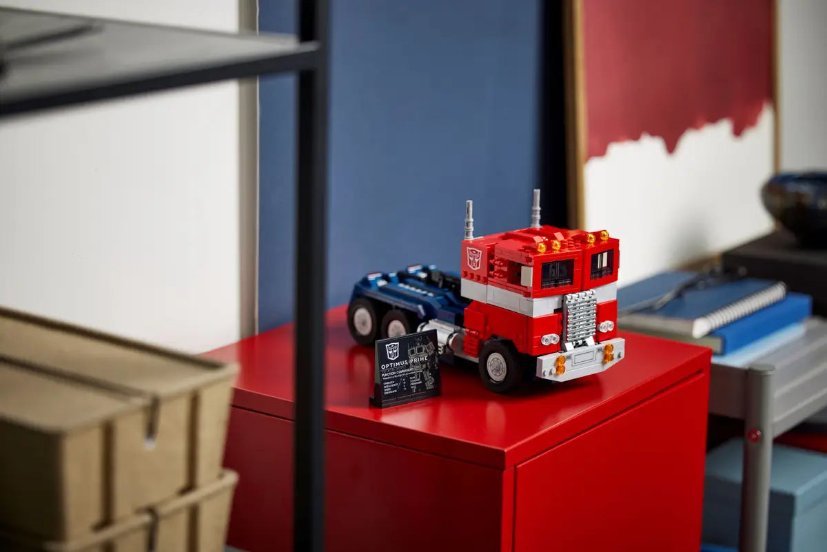 OptimusPrime (10302)