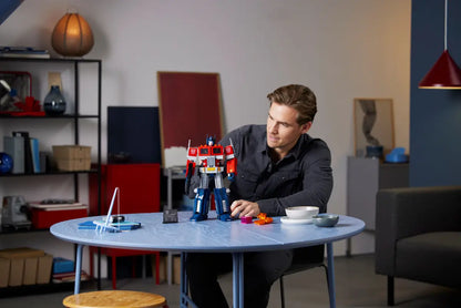 OptimusPrime (10302)