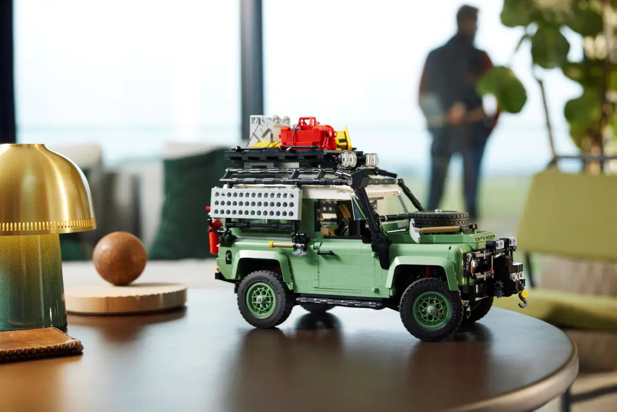 Land Rover Classic Defender 90 (10317)