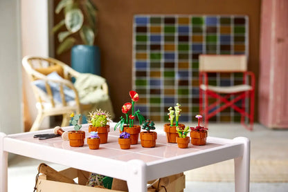Baukasten „Tiny Plants“ (10329).