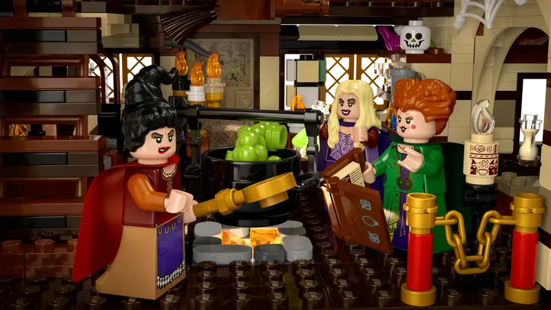 Ideen Disney Hocus Pocus Das Cottage der Sanderson-Schwestern (21341)