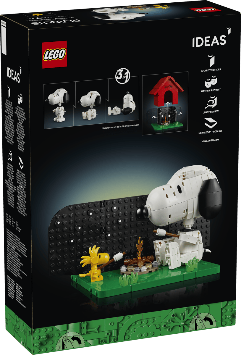 LEGO Ideas Peanuts: Snoopy's Doghouse
