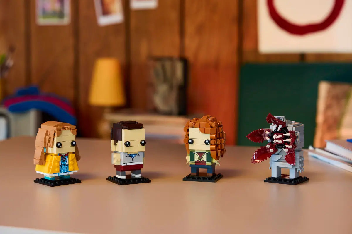 Stranger Things Eleven, Max, Demogorgon und Holly Figuren (40879)