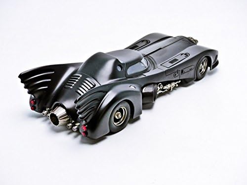 Hot Wheels Elite Collector Batman renvoie la Batmobile