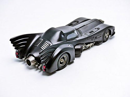 Hot Wheels Elite Collector Batman renvoie la Batmobile