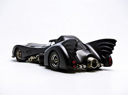 Hot Wheels Elite Collector Batman renvoie la Batmobile