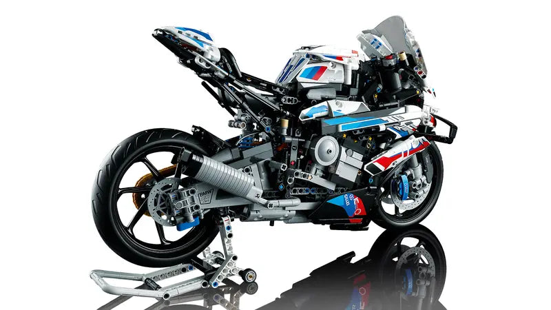 BMW M1000RR (42130)