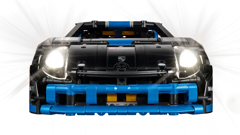 Porsche GT4 e-Performance (42176)