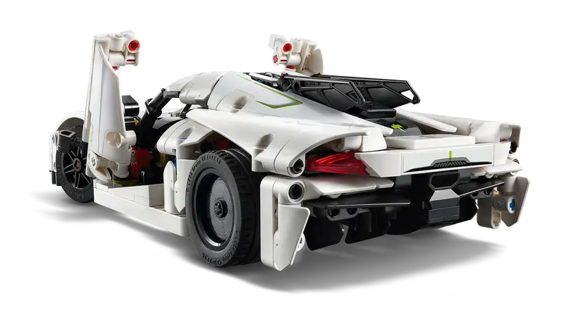Weißes Hypercar – Koenigsegg Jesko Absolut (42184)