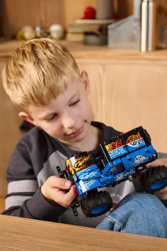 Monster Jam Grave Digger Fire and Ice Pull-Back Truck (42219)