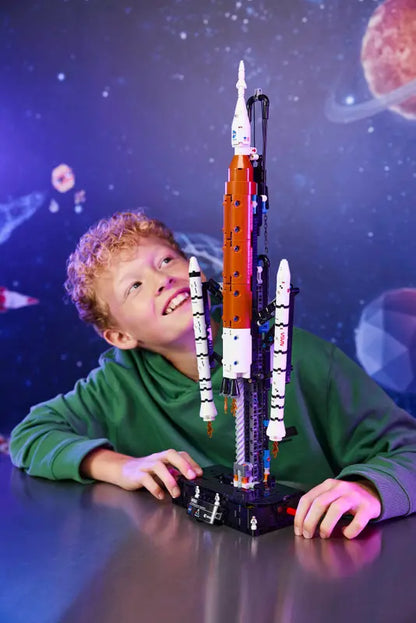 Fusée du système de lancement spatial Artemis de la NASA (42221)