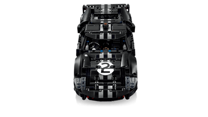 Auto da corsa Ford GT40 MKII del 1966 (42223)