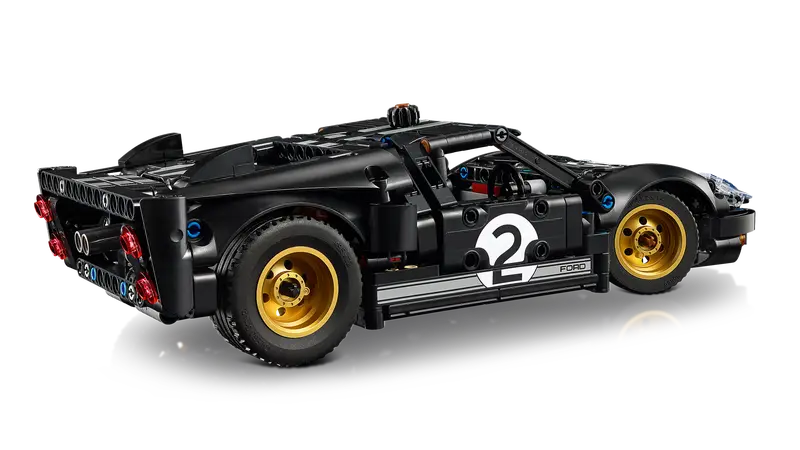 Auto da corsa Ford GT40 MKII del 1966 (42223)