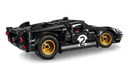 Auto da corsa Ford GT40 MKII del 1966 (42223)
