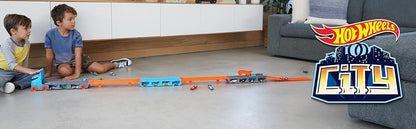 Hot Wheels Transporteur de piste de course 2 en 1 avec rangement et 3 voitures
