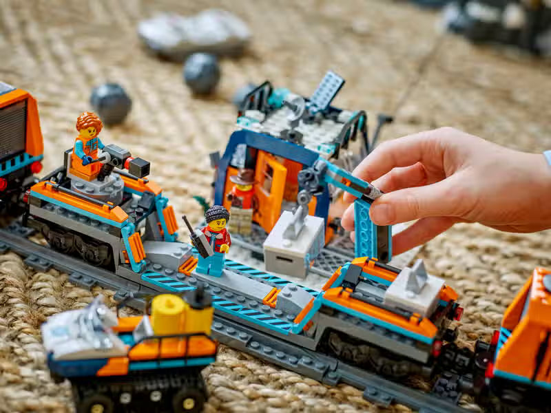 LEGO City Arctic Explorer Express (60470)