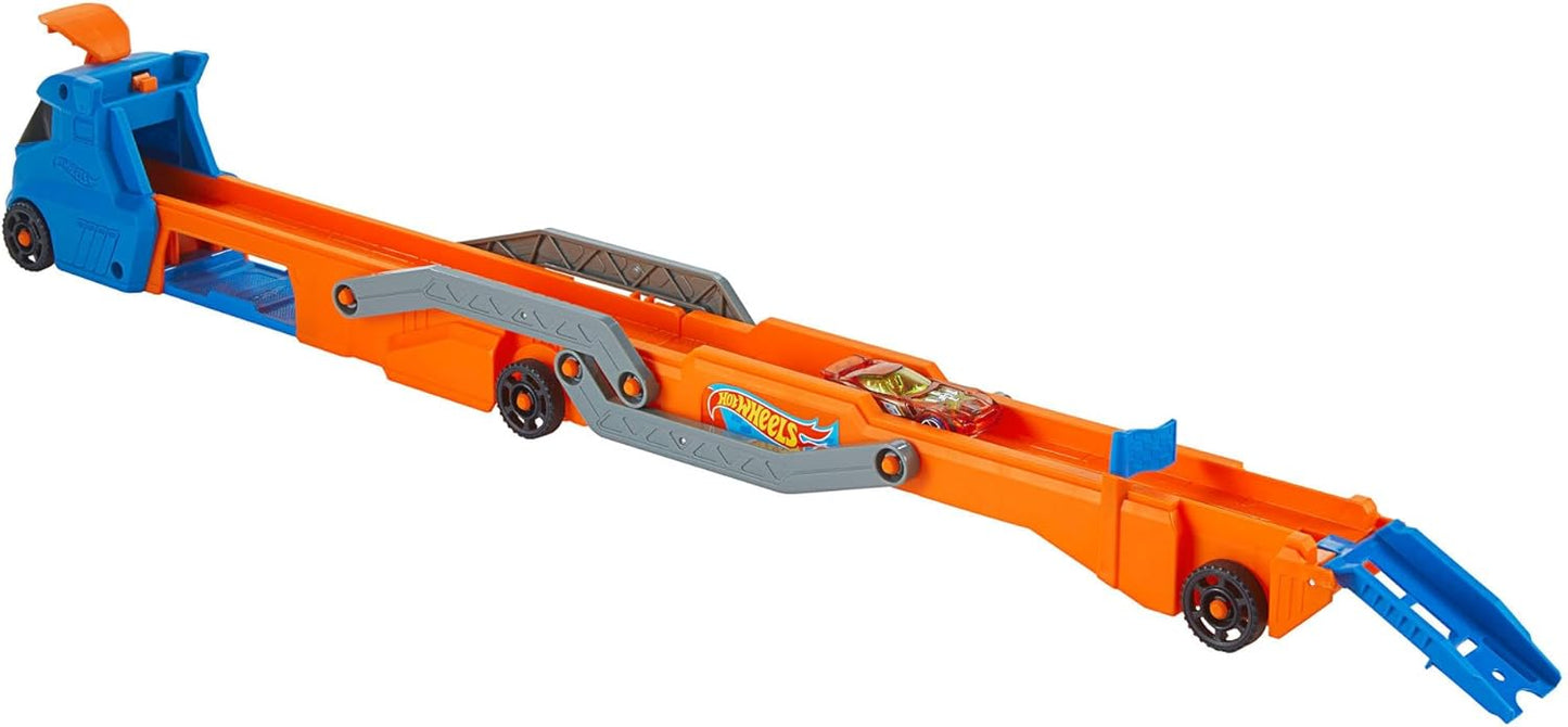 Hot Wheels City Speed ​​Track Transporter con 30 piste da corsa e auto