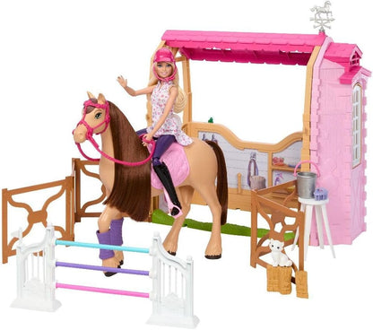 Barbie Stall-Spielset mit Puppe und Pferd, inspiriert von Barbie Mysteries The Great Horse Chase, ab 3 Jahren
