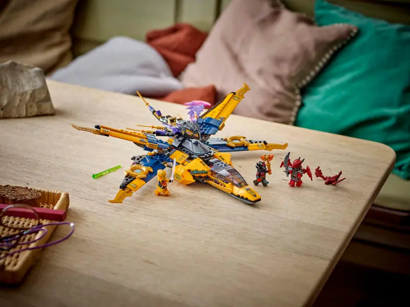 L'aereo acrobatico Storm di Ras e Arin (71833)