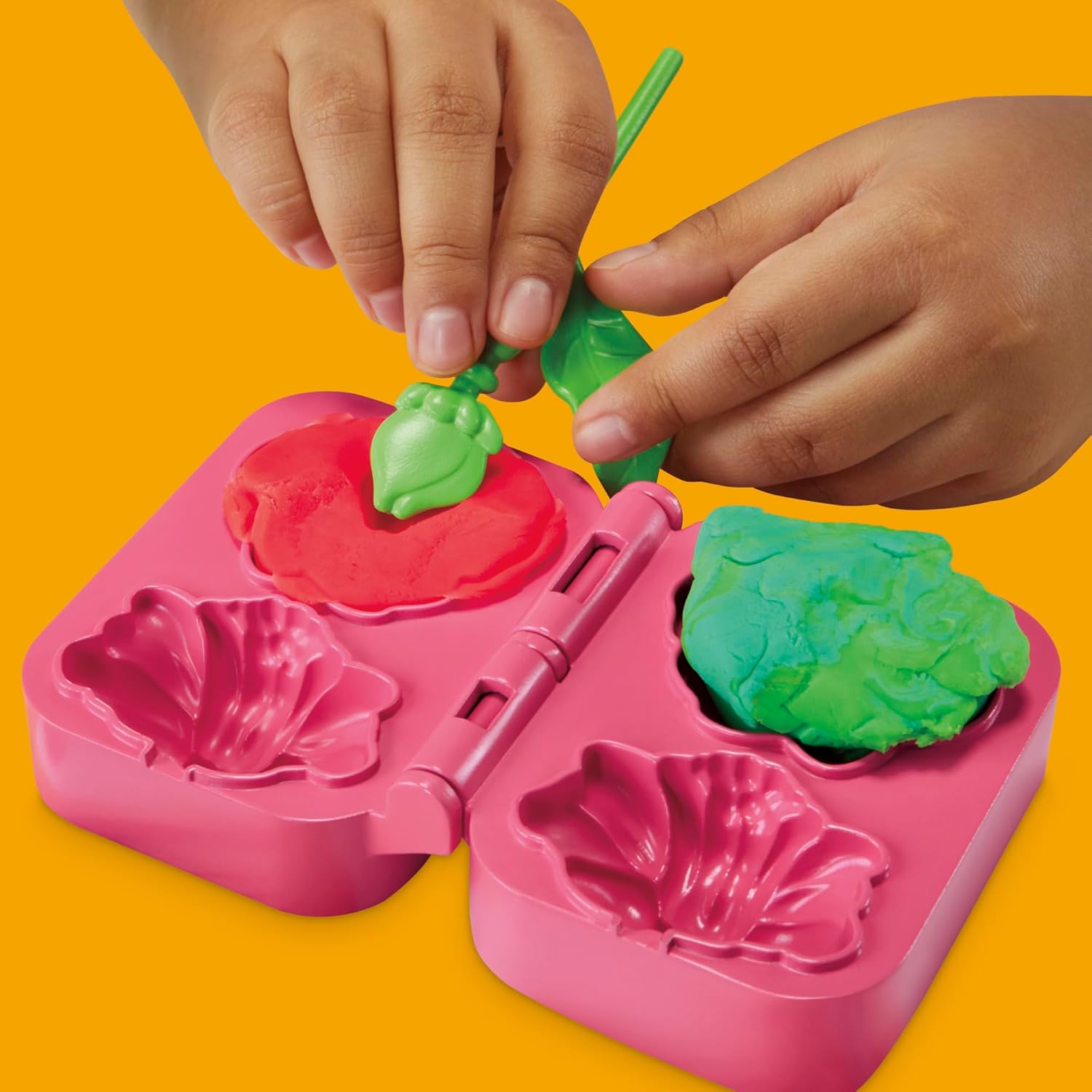 Play-Doh Blooming Flower Garden Spielset, von der Natur inspiriertes Kunst- und Bastelspielzeug für Kinder ab 3 Jahren