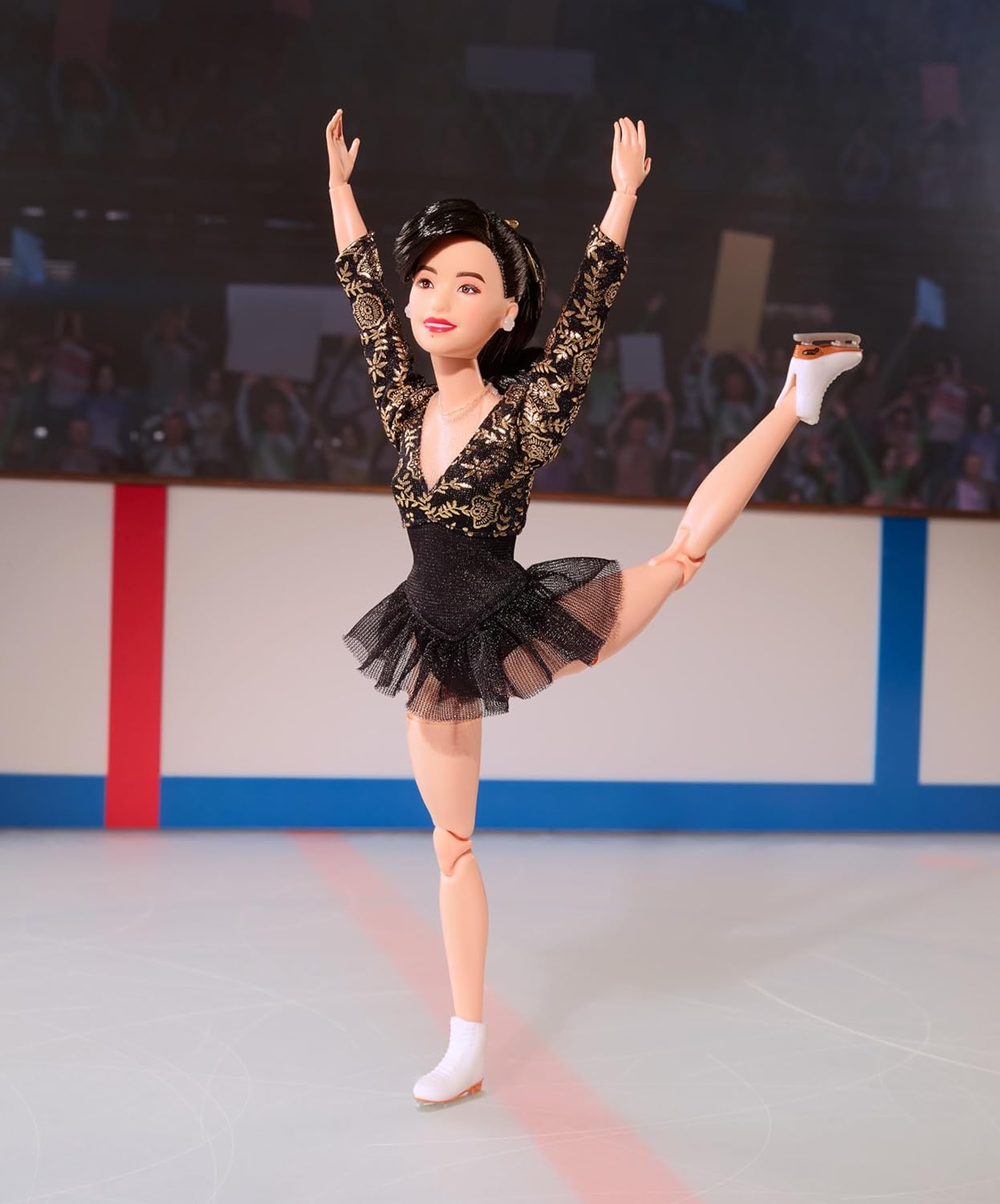 Barbie inspiriert Frauen – Kristi Yamaguchi Puppe