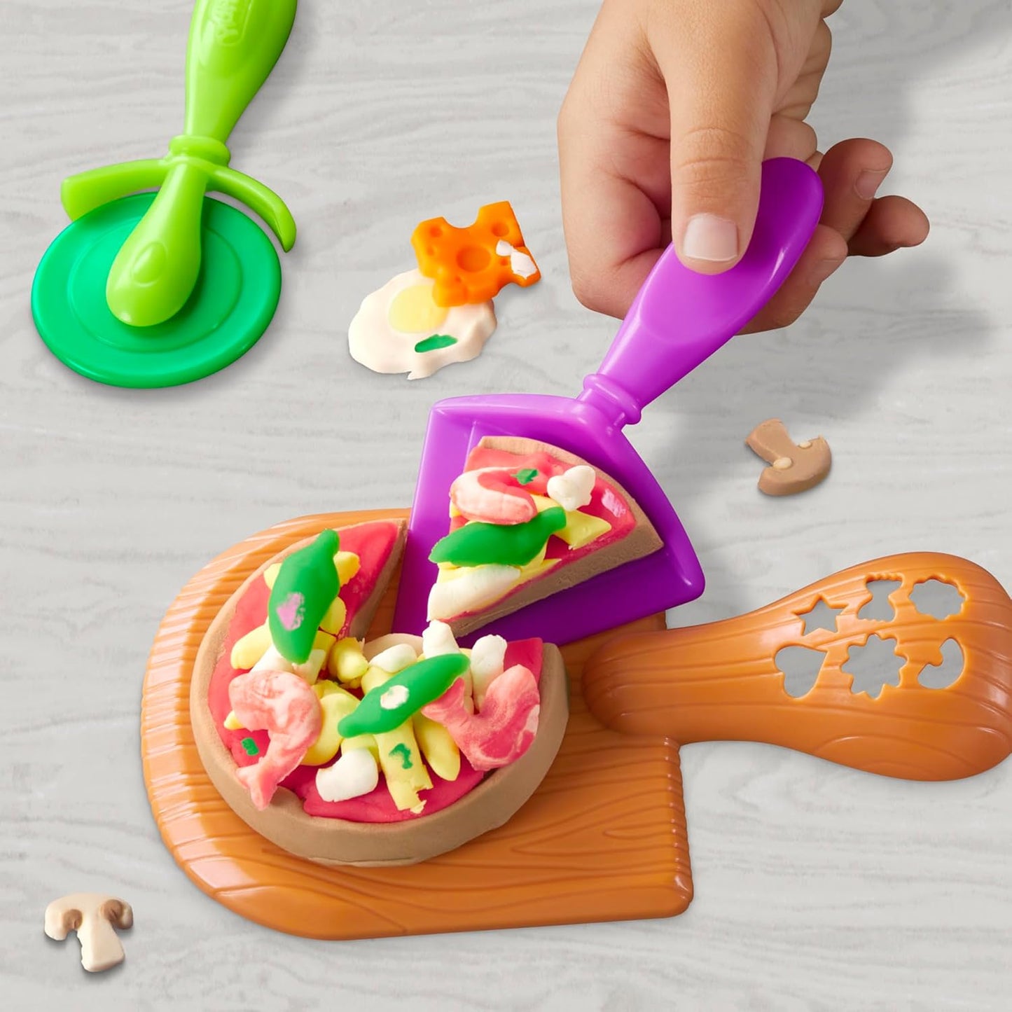 Play-Doh Kitchen Creations Pizzaofen-Spielset Rollenspiel Pizzabäcker Kinder-Kunst- und Bastelspielzeug für Kinder ab 3 Jahren