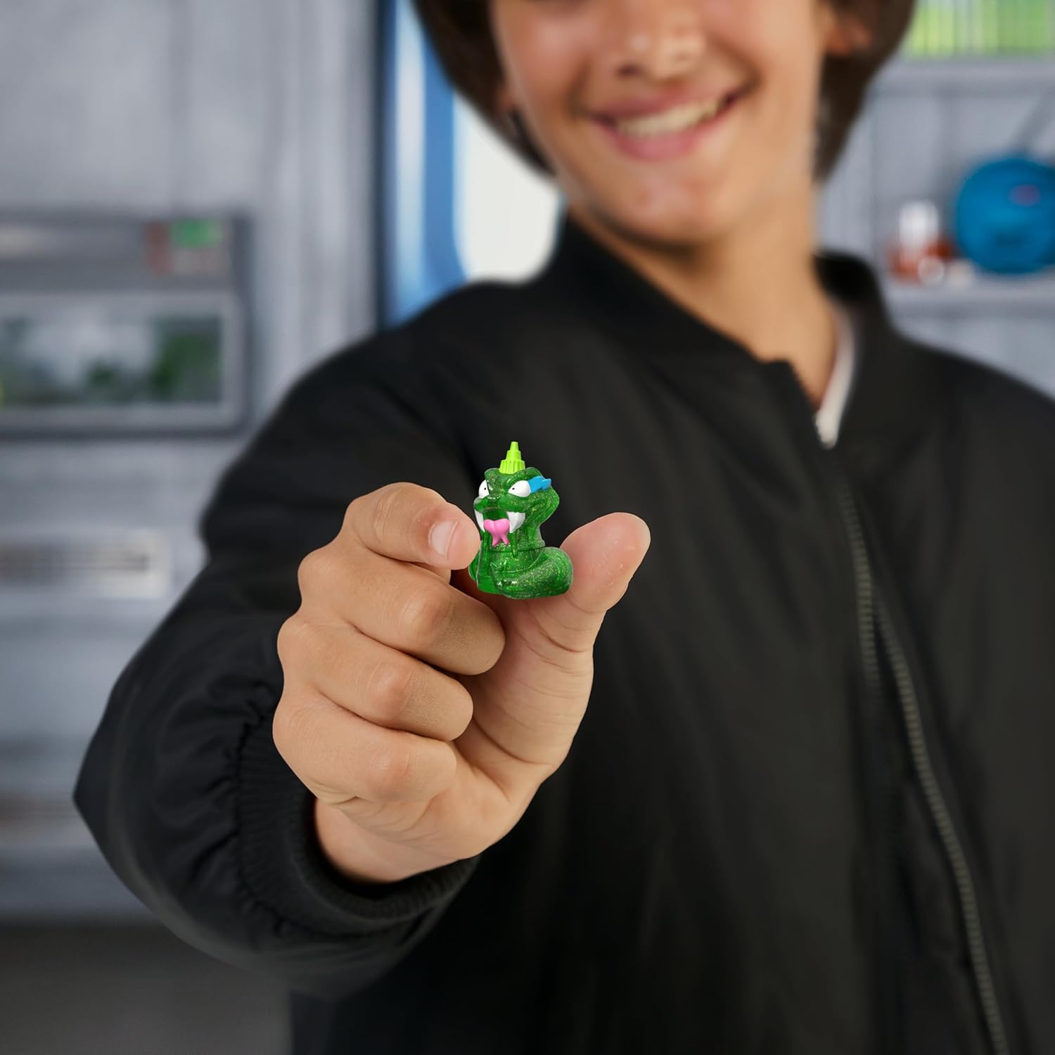 MrBeast Lab Swarms Serie 3 – Hyper Fusion Series 14er-Pack Septic Snow Globe Edition Mischen, verschmelzen und entfesseln Sie das ultimative Chaos!