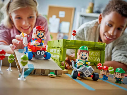 Mario Kart – Ensemble de course Baby Mario contre Baby Luigi (72034)