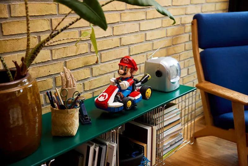 Mario Kart – Mario & Standard Kart-Ausstellungsmodell (72037)