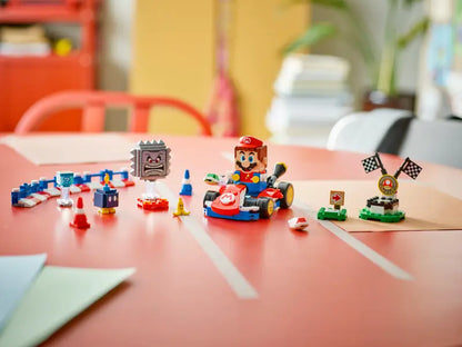 Mario Kart – Interaktives Mario- und Standard-Kart-Set (72043)