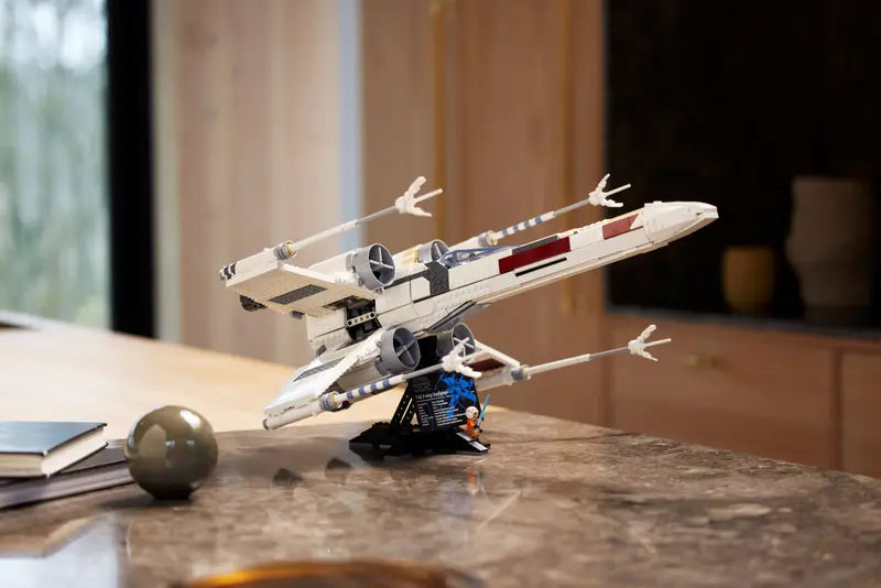 Chasseur stellaire X-wing (75355)