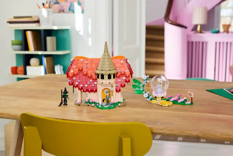 Glinda et Elphaba visitent Munchkinland (75690)