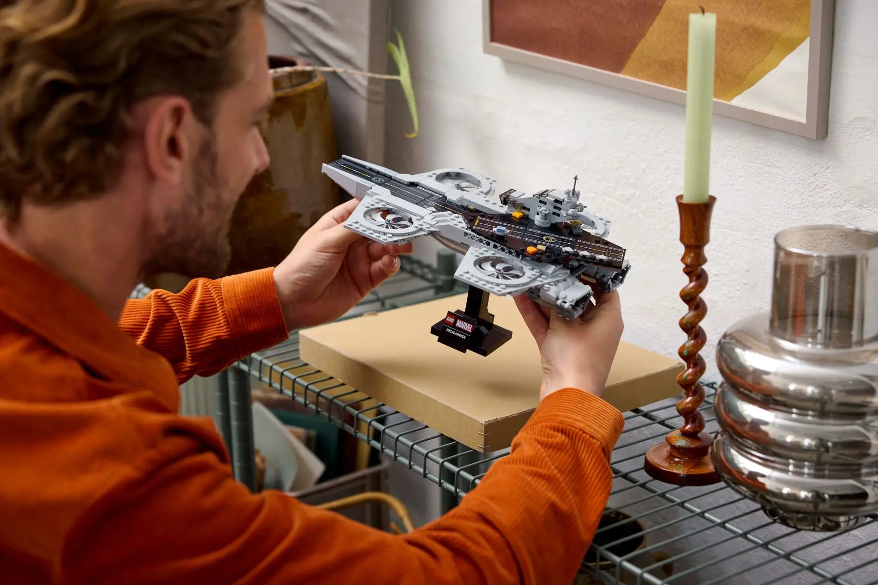 The Avengers Helicarrier (76295)