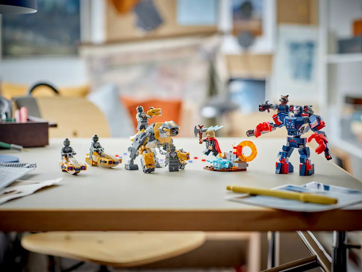 Avengers Endgame Thor vs. Chitauri (76322)