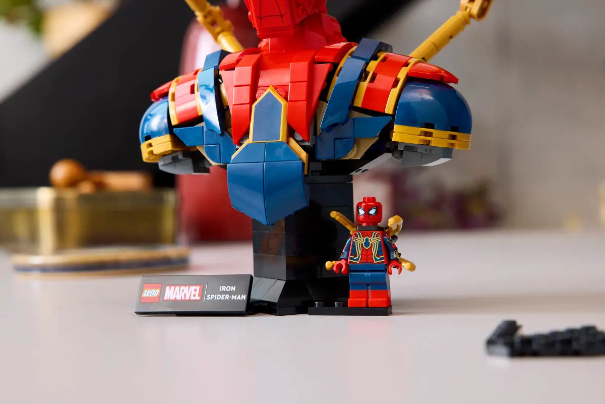 Eiserne Spider-Man-Büste (76326)