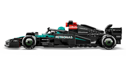 Auto da corsa Mercedes-AMG F1 W15 (77244)
