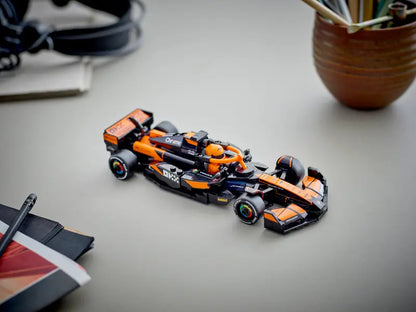 Voiture de course McLaren F1 Team MCL38 (77251)