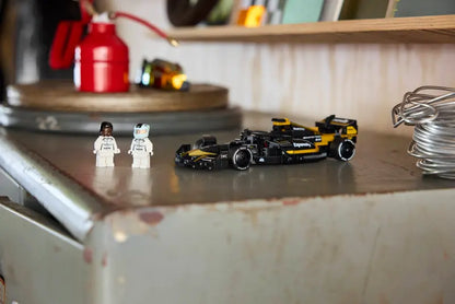 APXGP Team-Rennwagen aus F1 The Movie (77252)