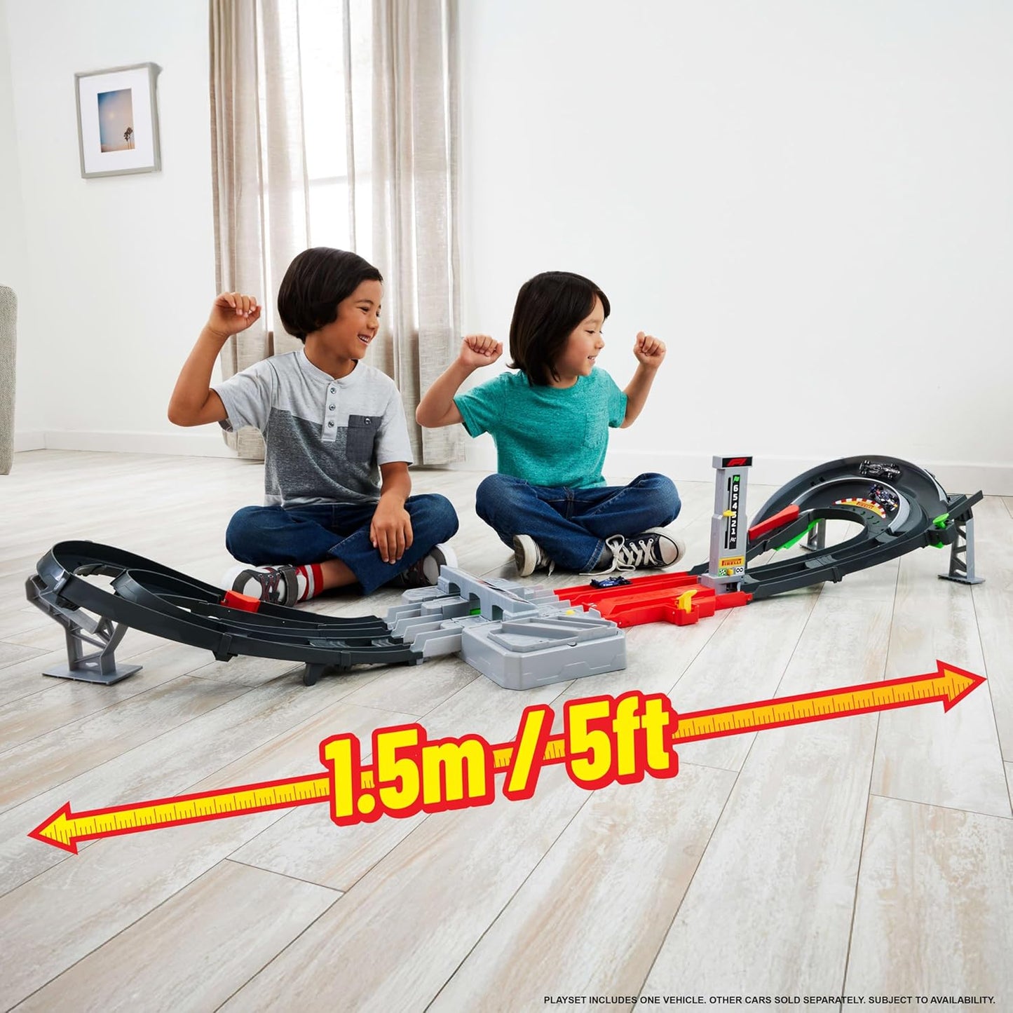 Hot Wheels Circuit du Grand Prix de Formule 1 avec 3 voitures
