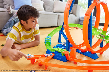Hot Wheels Action Epic Crash Set da corsa con acceleratore motorizzato e auto