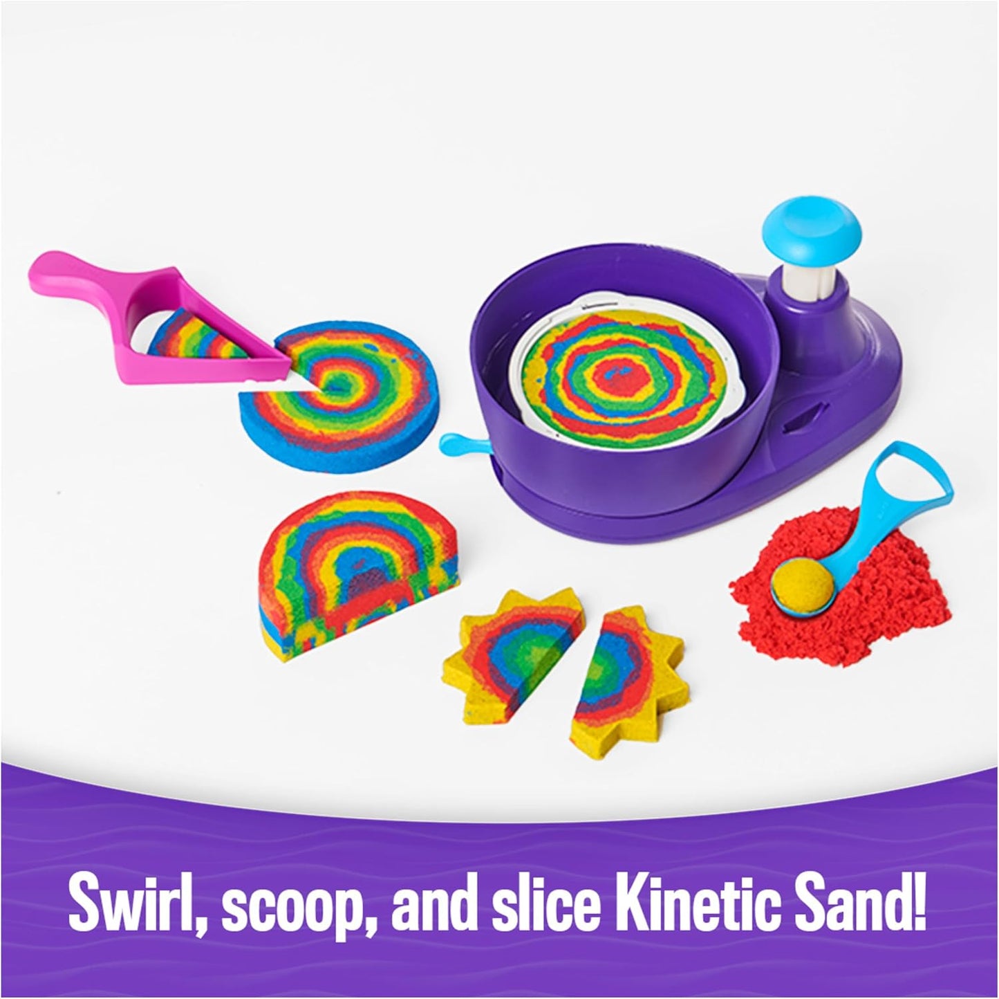 Kinetischer Sand, Swirl N‘ Surprise-Spielset mit 907 g Spielsand, einschließlich Rot, Blau, Grün, Gelb und 4 Werkzeugen
