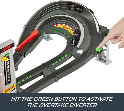 Hot Wheels Circuit du Grand Prix de Formule 1 avec 3 voitures