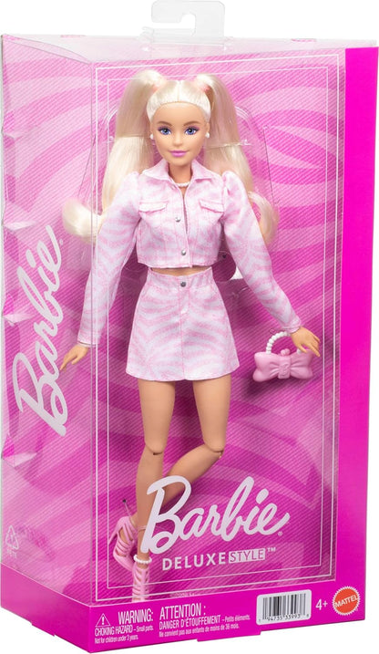 Barbie-Puppe im Deluxe-Stil – rosa Jeans-Outfit