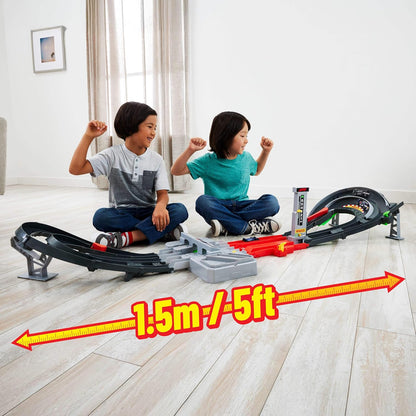 Hot Wheels Formel-1-Grand-Prix-Rennstreckenset mit 3 Druckgussautos