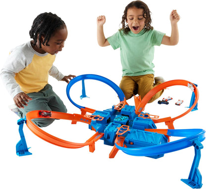 Set di piste d'incidente Hot Wheels Criss-Cross con booster motorizzato e auto