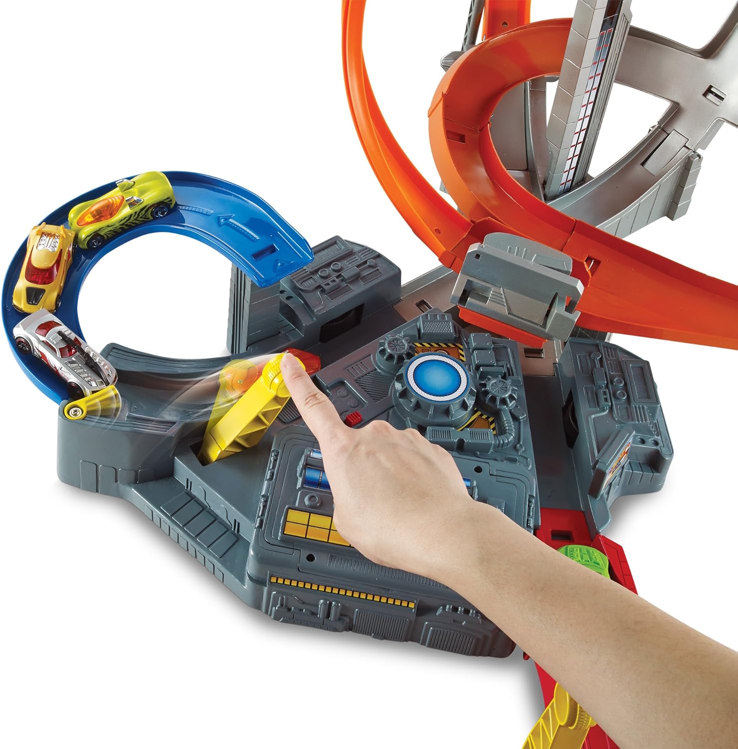 Hot Wheels Spin Storm Schienenset mit motorisiertem Booster und Auto