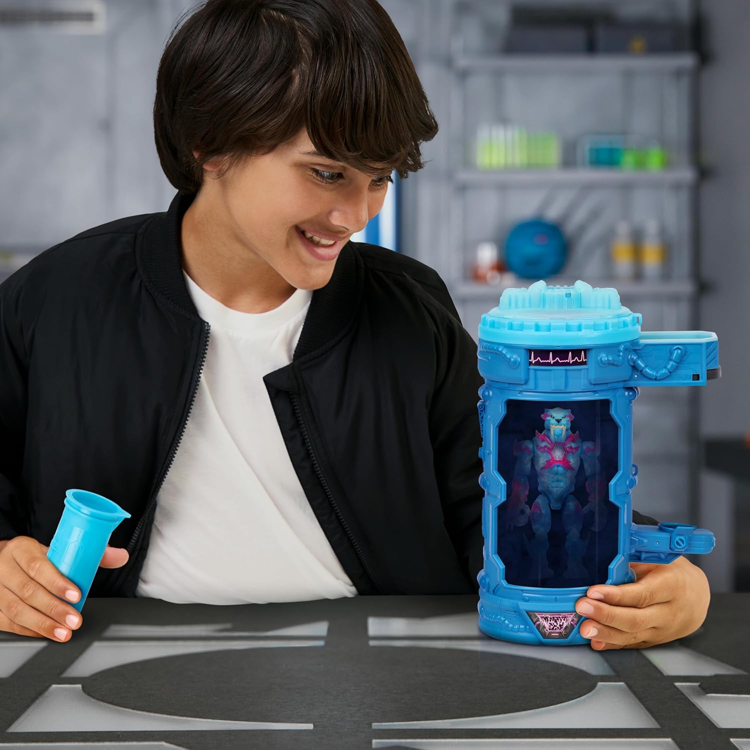 Mutateurs Hyper Fusion de MrBeast Lab – Lightning Panther