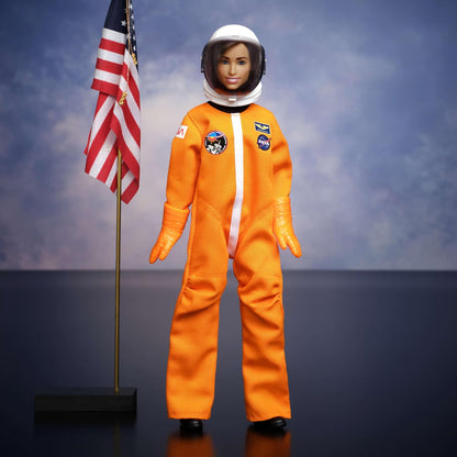 Barbie Signature Inspiring Women – Ellen Ochoa Puppe