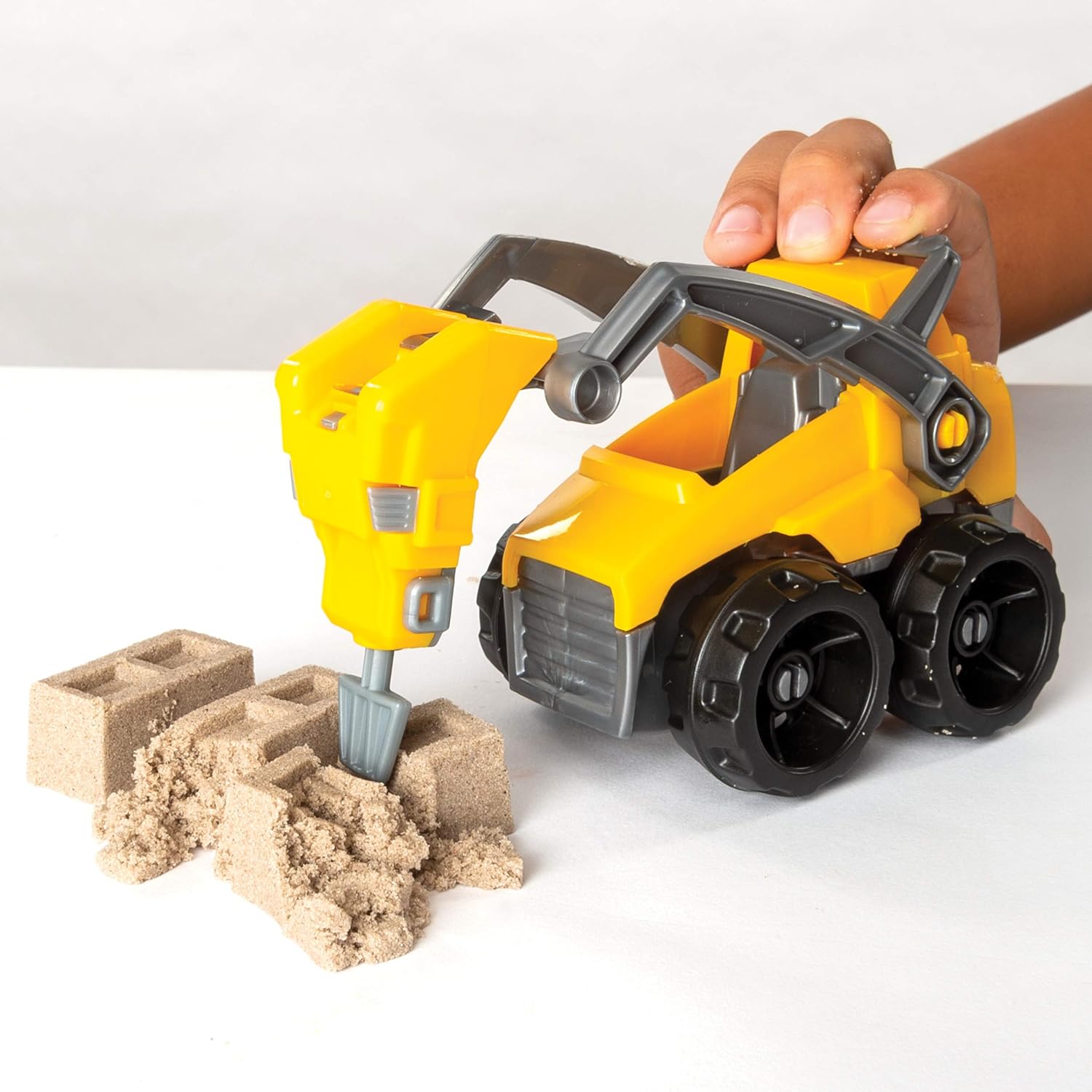 Coffret de jeu Kinetic Sand, Dig & Demolish avec sable de jeu et camion jouet de 454 g